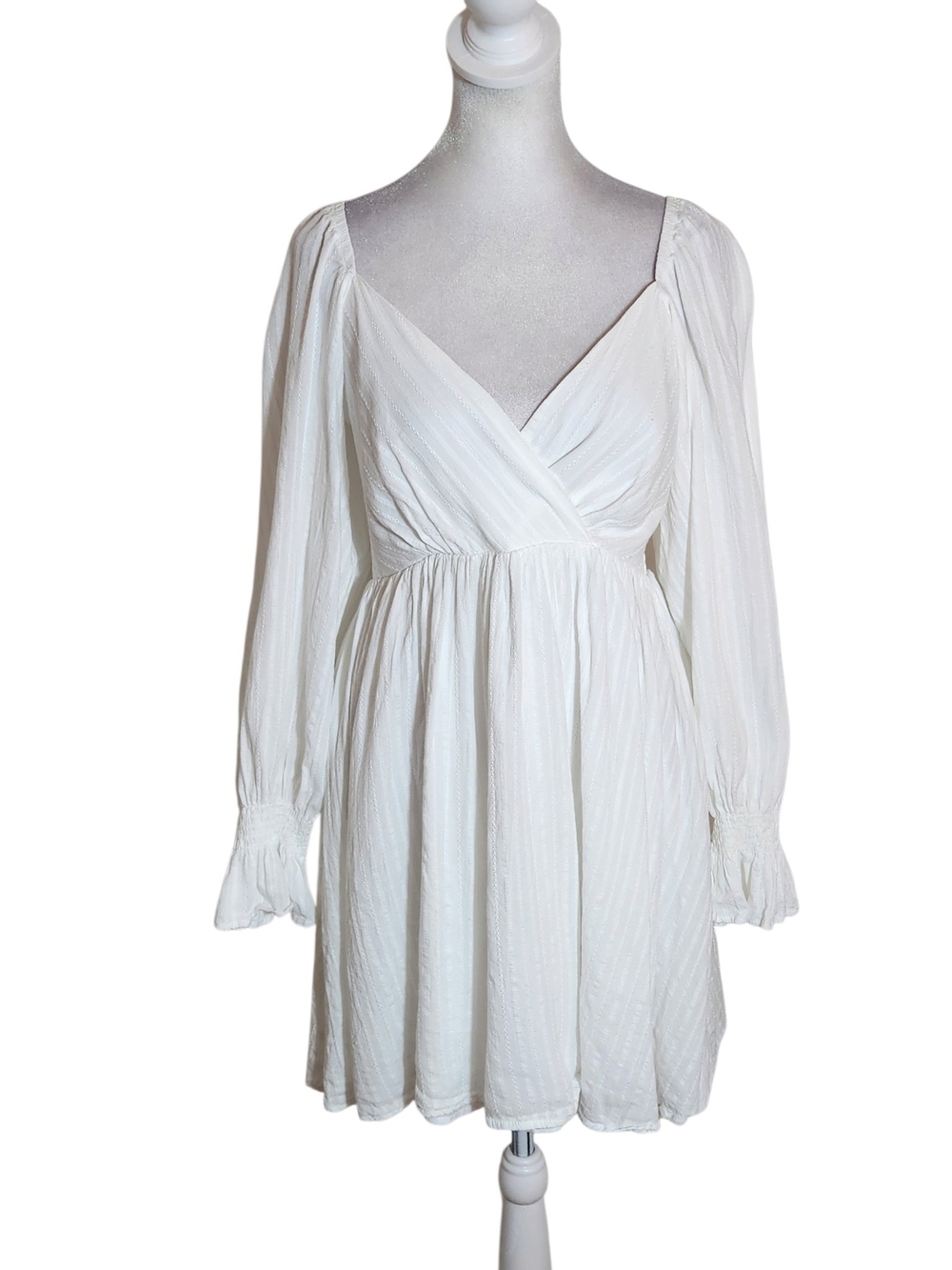 Lulus White Wrap Look Long Sleeve Mini Dress Size Medium